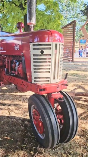 Farmall 300 tractor #vintage #farming #equipment #classic #tractor