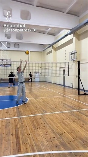 repost bc why not also this made me giggle 🫰🙂 #fypシ゚viral #volleyball