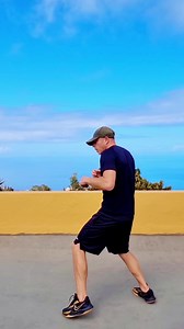 4 Boxing Combos 🥊 . . . . . . #boxingcombinations #boxingtraining #shadowboxing #boxing #boxingforfitness #boxingfans #boxingdrills #boxinglife #mmaboxing #boxercise #boxingtips #boxinghiit #getinshape #cardioboxing | Boxing Fit Focus