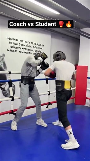 Coach vs Student 🔥 High Level Sparring #boxing #boxingtraining