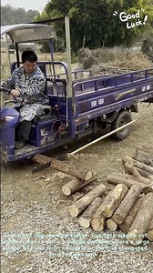 How a Wheel-Powered Saw Works! #shorts
