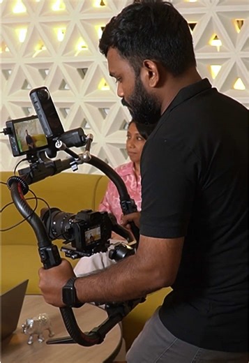 Not the beginning… just another step in the journey. 🎬 BTS from our latest corporate project. Passion for cinematography keeps growing Company : infor (pvt) ltd Director / DOP / Editor : Tharindu Dewasiri AD : @Bhanuka Sudheera Color : @ase Art : @Kasun Sanjana Nirmal BTS : @Akindu Dewasiri #bts #behindthescenes #shortfilm #filmmaking #cinematography