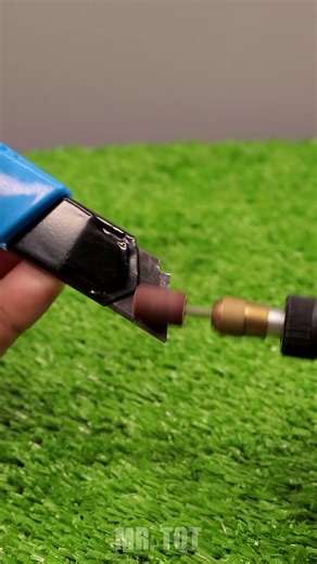 Useful tips from a utility knife #shorts @mrexperiment2508 #DIY #DIYProjects #Crafts #ReelsDIY #HomeDecor | Mariam Andrews