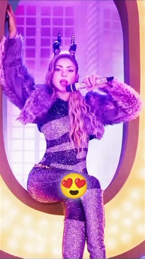 Zootopia 2 es la esperada secuela de la exitosa película de animación de Disney de 2016, estrenada en noviembre de 2025. En esta entrega, Judy Hopps y Nick Wilde enfrentan un nuevo misterio que desordena la ciudad, poniendo a prueba su relación mientras infiltran en nuevas zonas. La cinta cuenta con la participación de Shakira, quien regresa como voz de Gazelle y interpreta el tema oficial