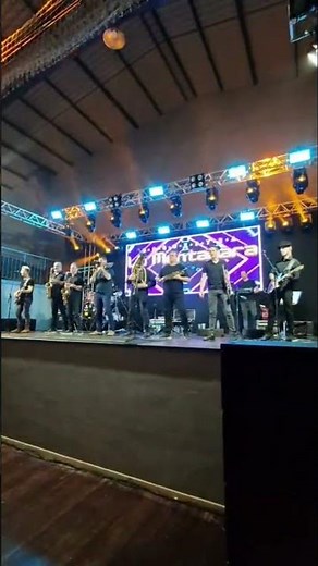 FELIZ EM FESTA| CLÁSSICO DAS BANDINHAS| ORQUESTRA LA MONTANARA AO VIVO!