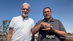 La différence entre la Langue des Signes Française LSF et la Langue des Signes Égyptienne ESL #pierrotswissdeaf #culturesourde #languedessignesfrancaise #languedessignes #egyptiansignlanguage #maged | Pierrot Swiss Deaf