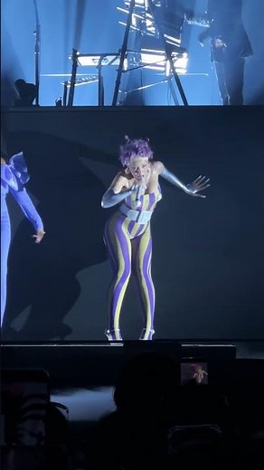 Doja Cat: Agora Hills - Live Lisbon #dojacat #agorahills #mavieworldtour #mavietour #lisboa