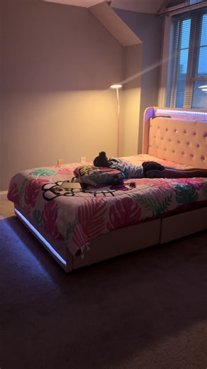 Laila’s Room Update - House Tour on YouTube! #labkidz #hellokitty #roomupdate