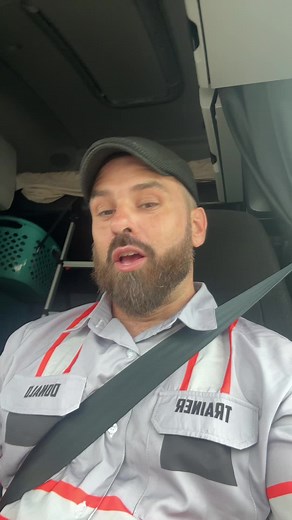 #drivertrainer #driverinstructor #stevenstransport #truckinglife