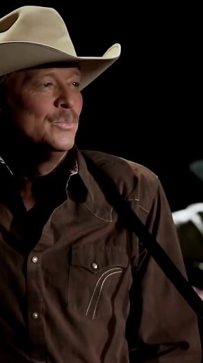 "Precious memories, how they linger, how they ever flood my soul." #Pr...