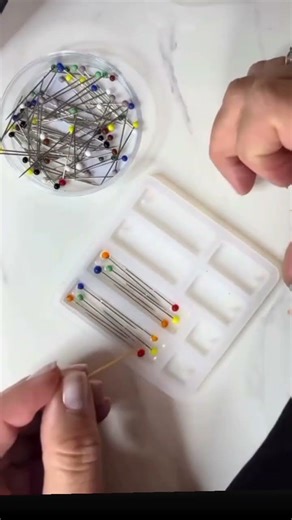 Resin art earrings beginner tutorial Resin art #diy #resinart #resinearrings #resinjewelry #handmade