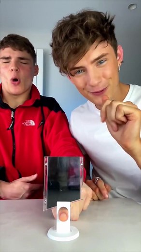 The Finger Chopper Trick with Joel Magician & Ethan Maw