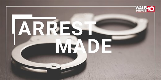 Two jail contractors arrested in Ben Hill County on sexual contact, contraband charges
