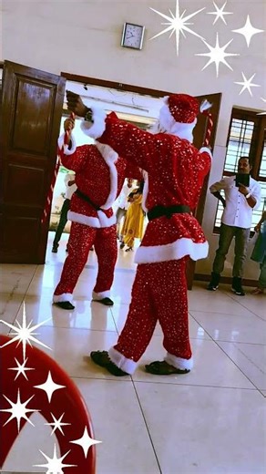 Santa Claus Duet Dance 🎅🎄#ytshorts #amazing #christmas