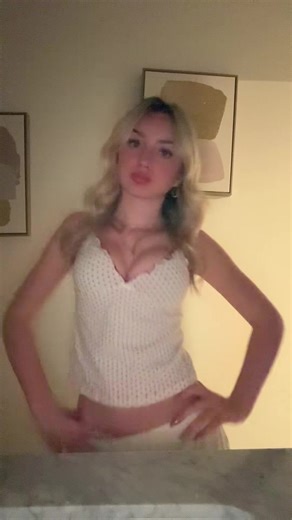 Evelyn (@evelynaustinn)’s videos with Shut Up - Big Boogie