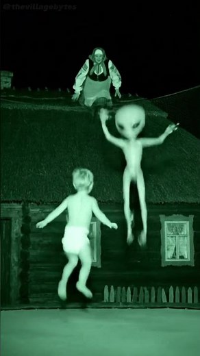 Alien and Baby Were Not Ready for This 😆👵