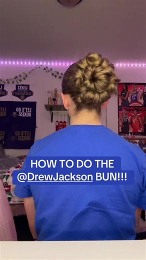 TUTORIAL OF THE DREW JACKSON BUN!! #Bun #tutorial #drewjackson #viral #blowthisup @Drew Jackson @lexus💗