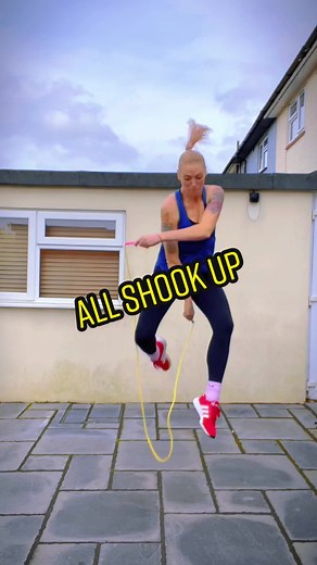 All beaded ropes from @thejumpropecoachchris #fyp #elvis #skippingwithatwist #allshookup #skipdance