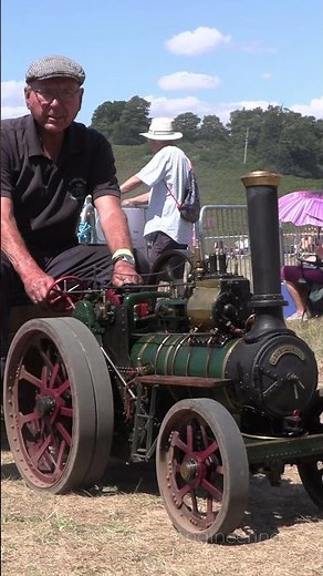Model Steam Engine Parade