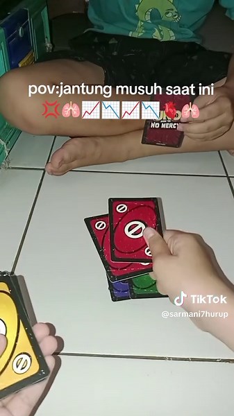 Aturan Permainan Kartu Uno No Mercy yang Seru