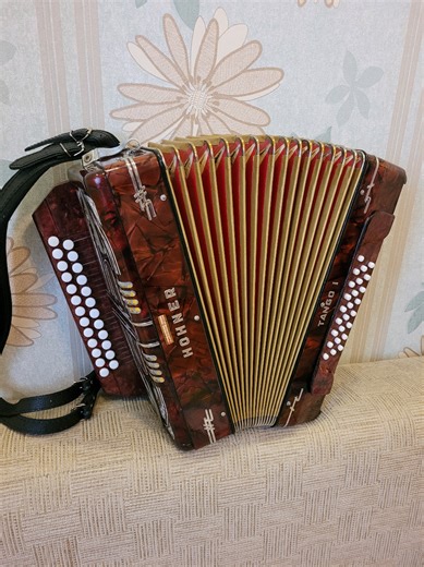 Гармонь Hohner Tango: Музыка для души