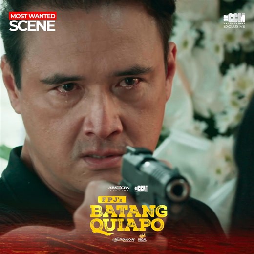 MOST WANTED SCENE: Rigor (John Estrada) hinarap si Marites (Cherry Pie Picache) and Tindeng (Ms Charo Santos), tinutukan ng baril si Marites sa harap ng kabaong ni Santino! #FPJBQPinatayAngAnak 🔥 #FPJsBatangQuiapo gabi-gabi, 8PM sa Kapamilya Channel sa ALLTV2, sa cable at sa iWant. Mapapanood din sa A2Z, Kapamilya Online Live at sa TFC. | CCM Film Productions