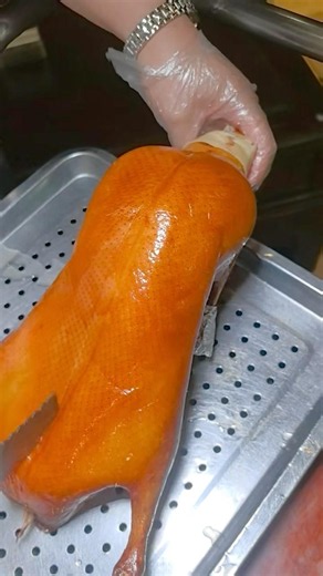 Peking Duck 🦆 Carving So Satisfying 🥰 #usa #foryou #shorts