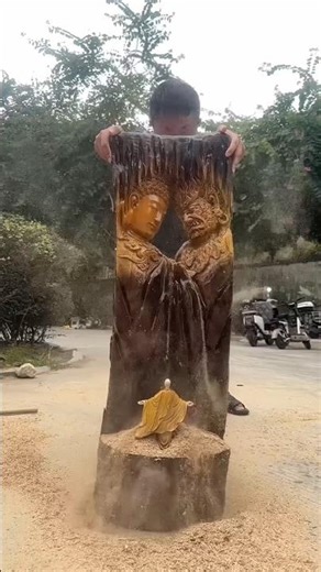 Amazing Tree Trunk Transformation into Buddha🪵➡️🙏 #wood #statue #artwork#buddha#beautiful