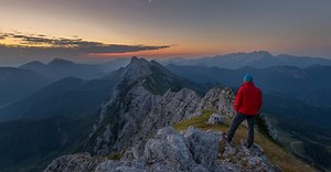 A Detailed Overview of ESFJ Personality Type – The Loyal Helper