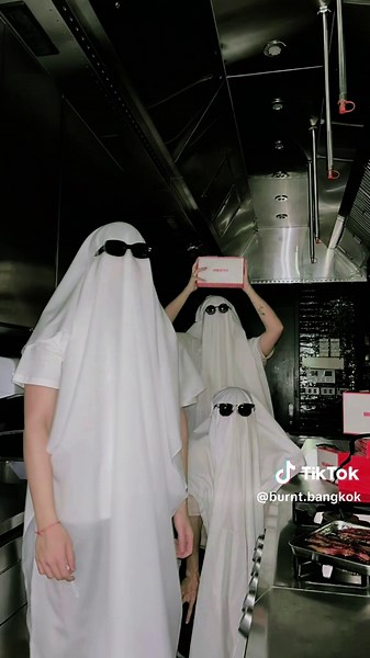 Spooky moments at BURNT’s kitchen #burntbkk