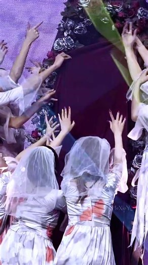 《Shala-Lala》北京场 因为这首歌，多热爱这个世界一些吧@岳岳PINKRAY #岳明辉 #shalalala #小沙拉 #ONER巡演日记 #ONER