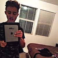 LIVE - AlexAvia is broadcasting on YouNow