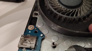 成都电脑上门维修安装系列之外星人Alienware 17 R4&Alienware 15 R3笔记本清灰拆机视屏