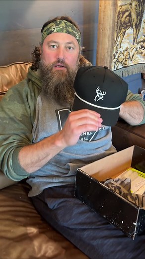 Spring Buck Commander Membership Box Unboxing