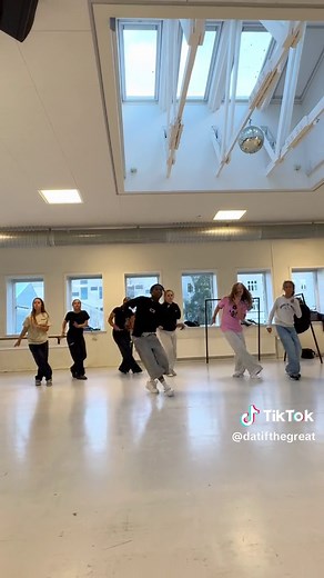 Exciting Dance Training Video with Kids Dancing and Cool Dance Moves