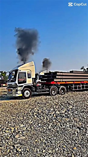 #Truck #vocalinstrument #automobile #khmerlittlecranes #funny #vocalcontrol #ChangEarthFaiWoon #t...