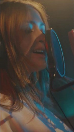 Iuliana Beregoi e LEXI în Două Inimi - Scene exclusive din film