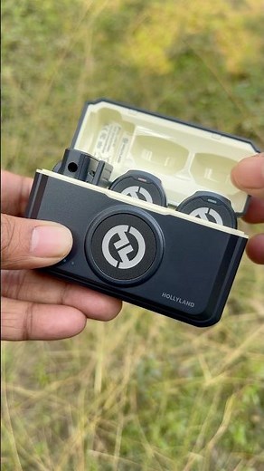 Hollyland Lark M2 – Tiny Wireless Lavalier Mic