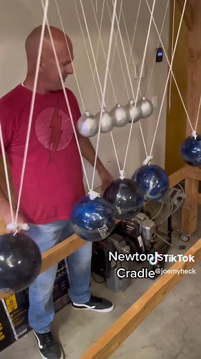 Homemade physics demonstration #physics #science #experiment #artist #sculpture