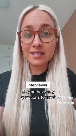 ‼️ Remember: interviews go *BOTH WAYS* 🔥 Having 2-3 well-thought-out questions at the end of the interview is a surefire way to impress the recruiter and showcase your professionalism. 🤗 You want to make sure you ask pointed, specific questions. 🧐 This is a great opportunity to try and figure out what it’s realllllllly like to work at this company. ❌ Try to avoid asking questions that have to do with you, like “how many vacation days do I get?” and “so can I work from home on fridays?” ❤️ At 