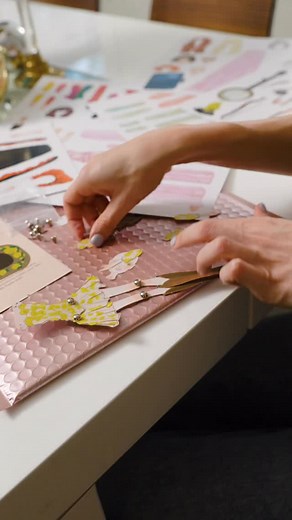 So excited to announce the launch my very own paper doll kits 🥳💕 I loved playing with paper dolls as a kid so these are nostalgic for me! The kit includes 6 pages of clothing, wigs, instruments, and accessories that recreate some of my favorite looks and special moments in my career! Artwork by the incredible @mackenziekmoore. Perfect for holiday gifts and winter crafts 🤗 Available now on my website 💛 https://shop.mollytuttlemusic.com/ | Molly Tuttle