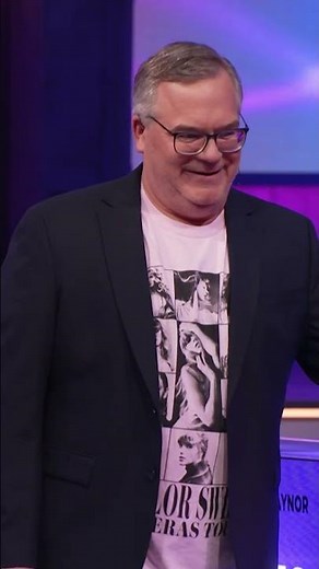 You can see what other dance moves Elton pulls off in the first episode of Hitster on Sunday 🕺
