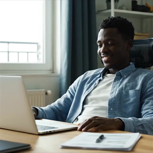 Optimisez la gestion de votre entreprise avec 500 Progiciels Excel prêts à l’emploi 🧩 Simplifiez la gestion de vos finances, projets, stocks et ressources humaines Vous cherchez des solutions simples, efficaces et automatisées pour optimiser la gestion de votre entreprise ? Ne perdez plus de temps à tout faire manuellement ! Ne perdez plus de temps avec des tableaux compliqués. Ce pack réunit plus de 500 outils professionnels conçus pour rendre votre gestion simple, rapide et efficace. Et même 