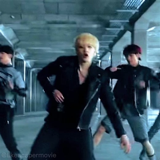 u think chan it's a just abs? get fucking out.He doesn't want to show them and you force him so he does? get fucking out. #chan #bangchan #bangchanbestleader #straykids #fypシ #fryp #fy #foryou #pourtoi #fy