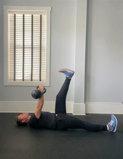 Kettlebell Active Straight Leg Raise
