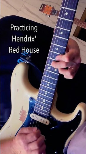 Learning Jimi Hendrix’ Red House Blues guitar licks 🎸
