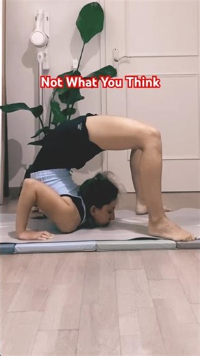 The #1 Rule of Contortion Training 🥇 #contortion #flexibilitygoals