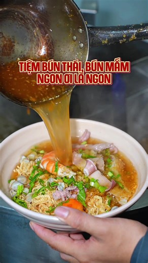 Khám Phá Tiệm Bún Thái Ngon Nhất