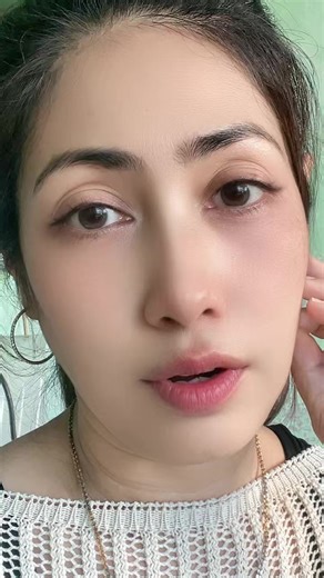 အချိန်လေးရတုန်း E သင်နေတာ ၊ အတော်ကျွမ်းနေပြီ😂😂 #Ma Thinn Zar #Funny #Positive Vibes #2025 #မြင်ပါများပြီးချစ်ကျွမ်းဝင်အောင်လို့🤗❤