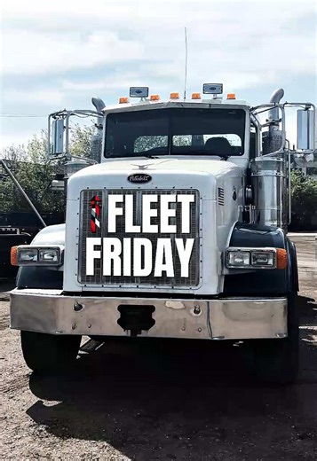 🚚 FLEET FRIDAY #beaconrecycling #recycling #fleet #logistics #peterbilt #kenworth #international #fyp #foryou #freightliner #truck #trucker #semi #loader #lugger #trailer